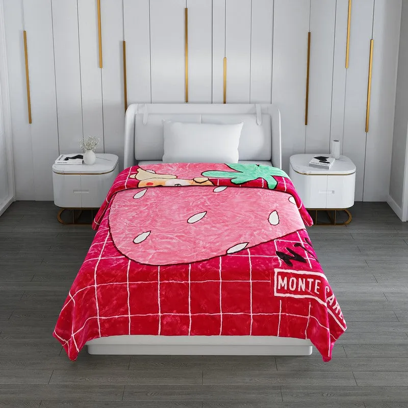 Monte Carlo Berry Bliss Throw Blanket - 600 GSM media 3