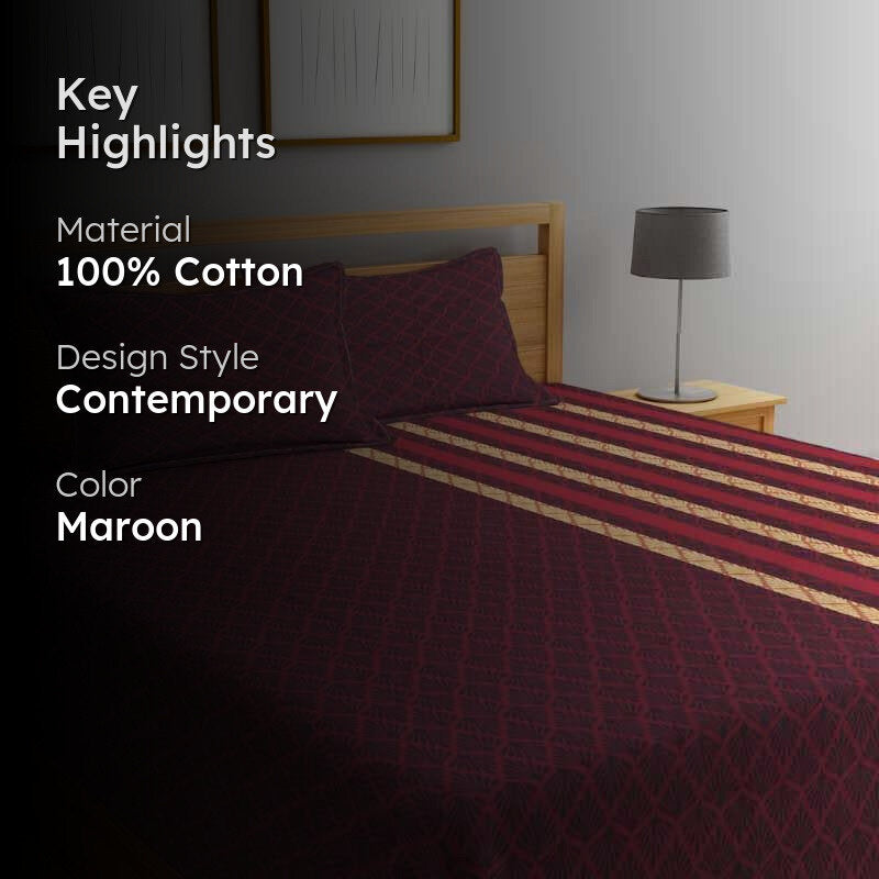 Sneaky Pine Bedcover - Red media 2