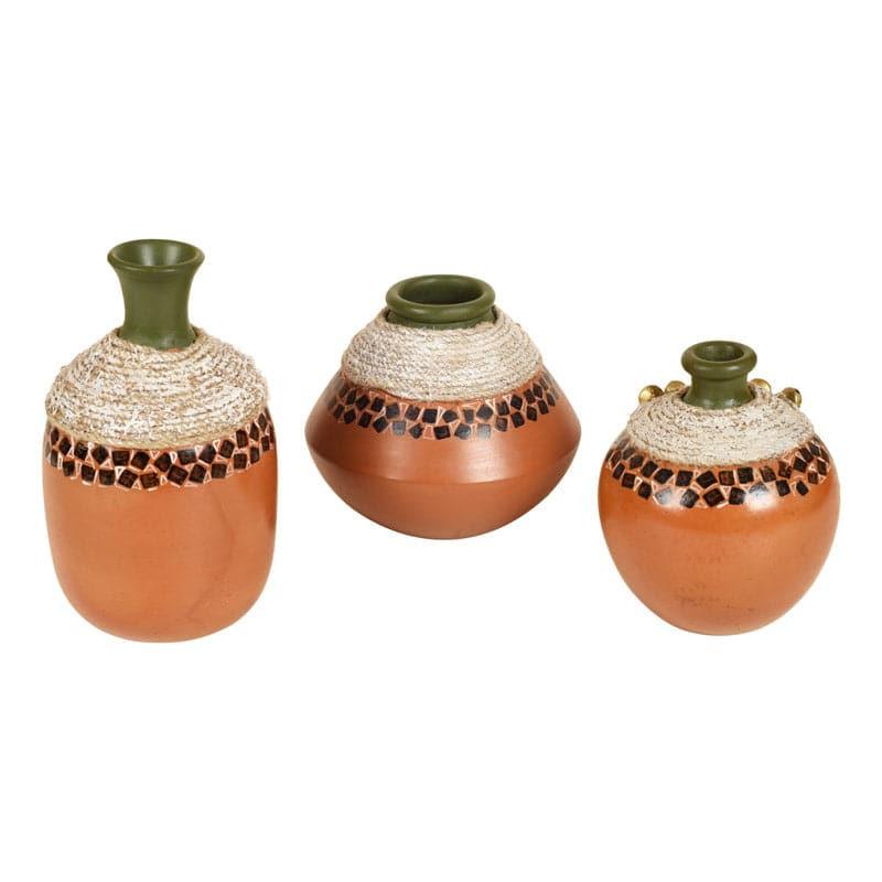 Eliana Terracotta Vase - Set Of Three media 4