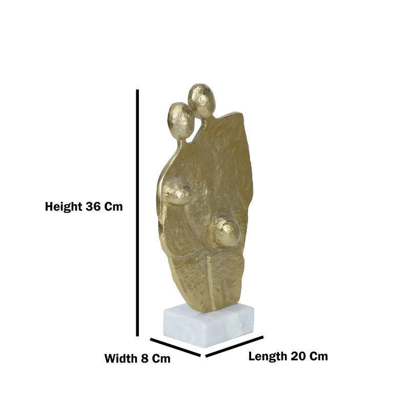 Erioa Family Showpiece media 5