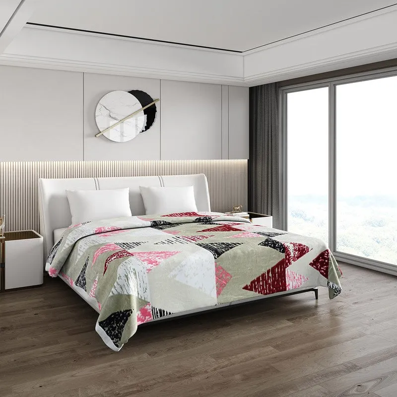 Monte Carlo Geometric Dreams Blanket - 1000 GSM media 1
