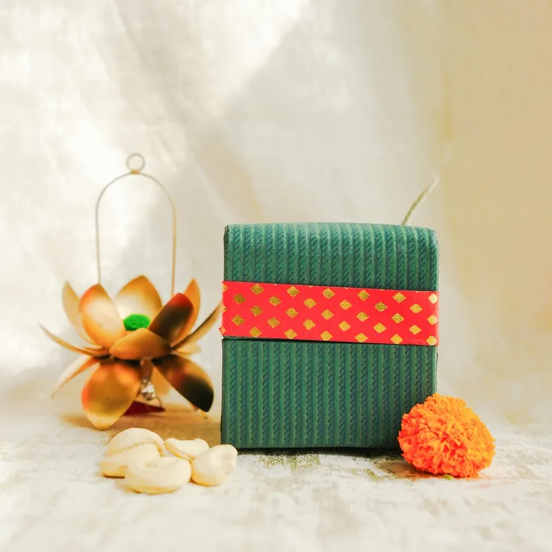 Khazana Gift Box - Seven Piece Set media 6