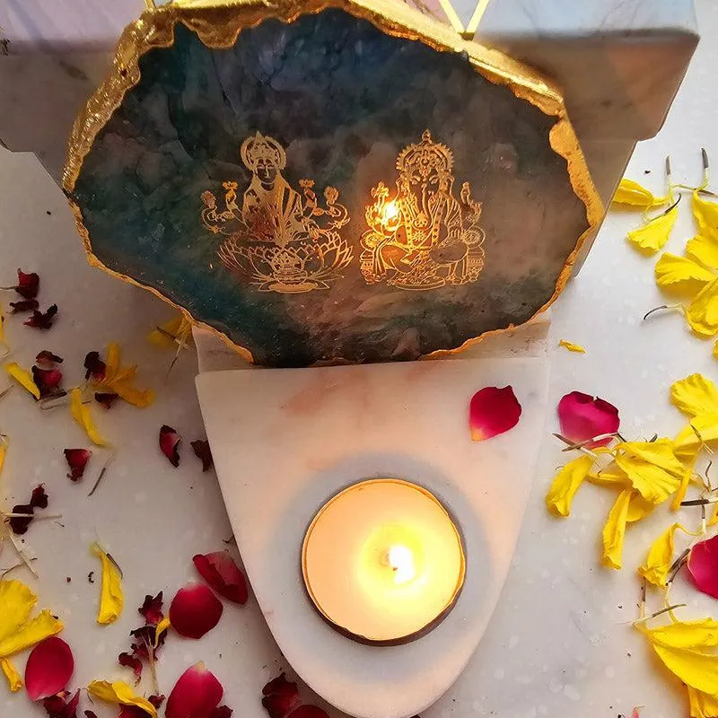 Lit tealight holder in green agate and white marble with gold deity detailing