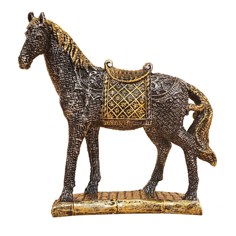 Royal Golden Saddle Horse Statue media 9