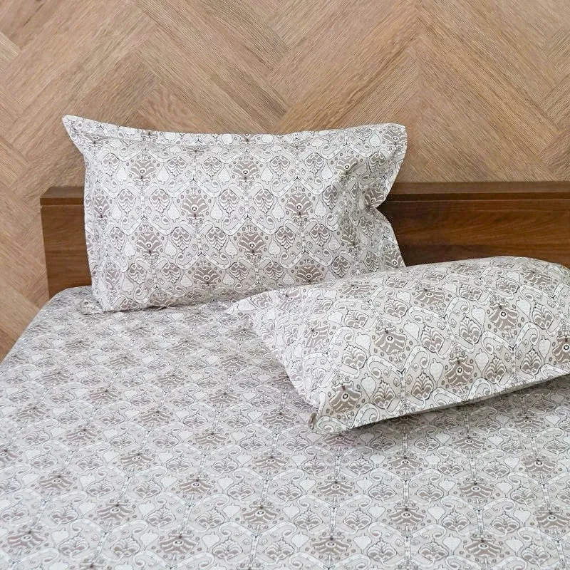 Geome Floral Cotton Bedsheet (Brown) - 180 TC media 4