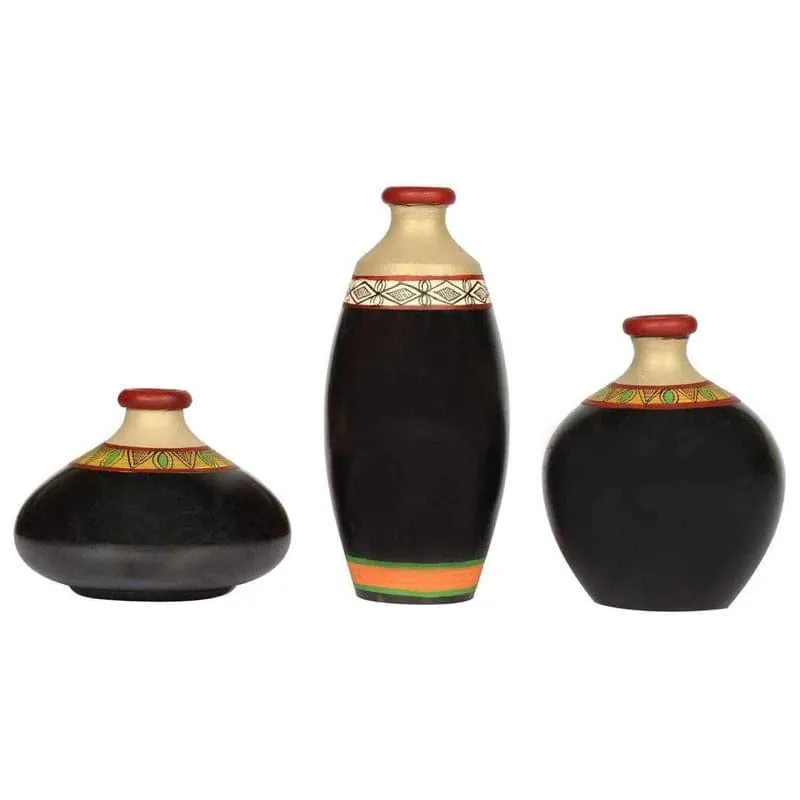 Levanda Tribal Terracotta Vase - Set Of Three media 4