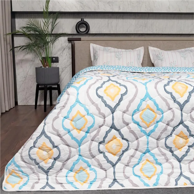 Urban Space Morocco Reversible Comforter - 200 GSM media 3