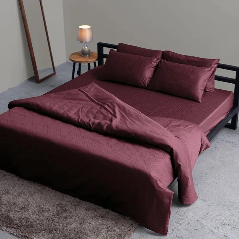 Swiss Dot Cotton Duvet Cover (Merlot) - 300 TC media 4