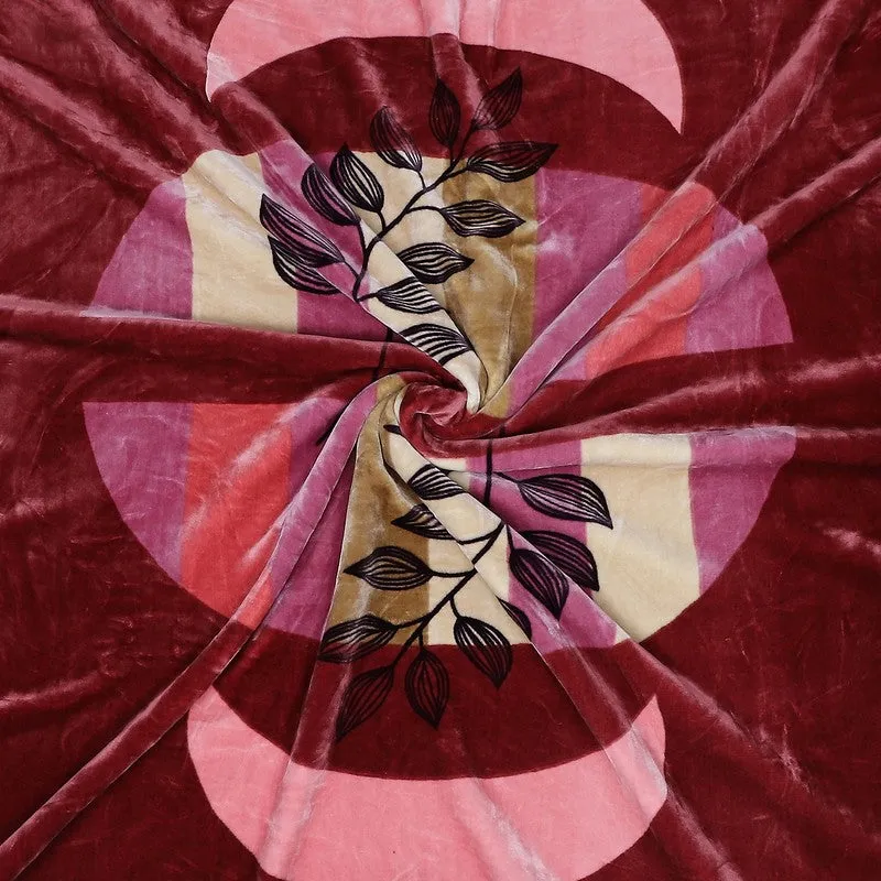Monte Carlo Crimson Blossom Blanket - 1000 GSM media 7
