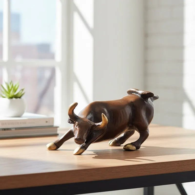 Bull Charge Showpiece media 1