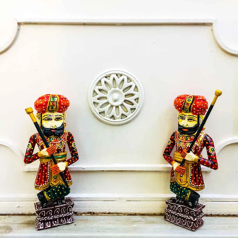 Darbaan Soldier Showpiece - Set Of Two media 1