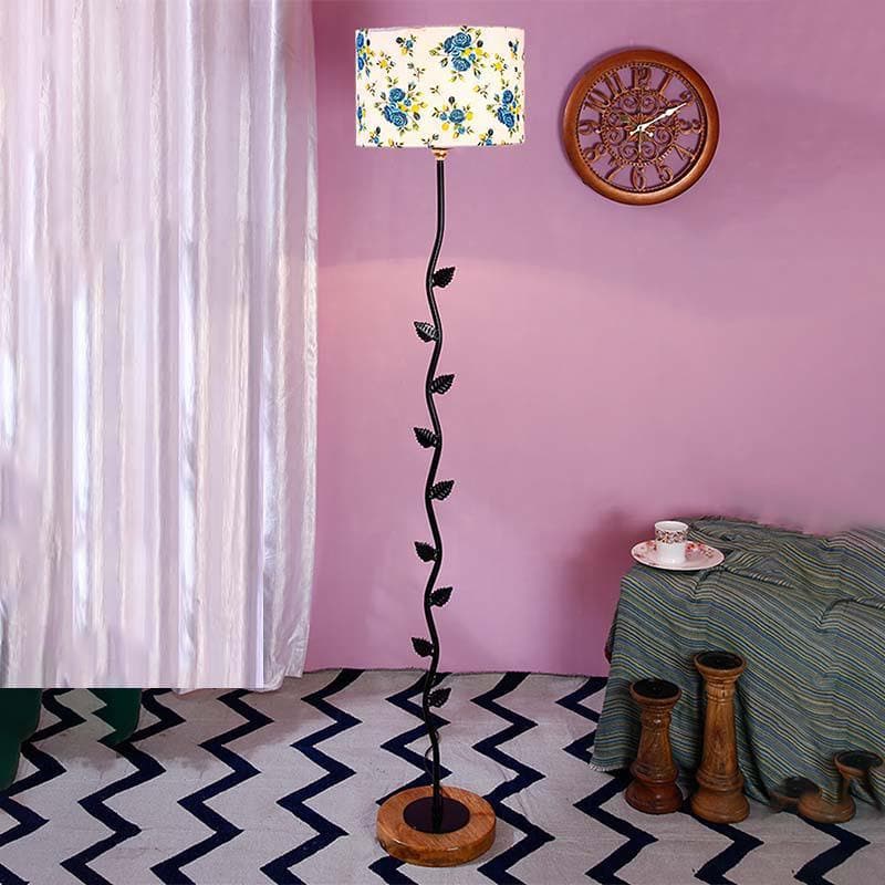 Tree Talks Floor Lamp media 3