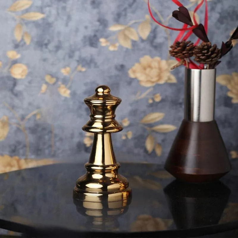 The Chess Queen Showpiece - Gold media 6