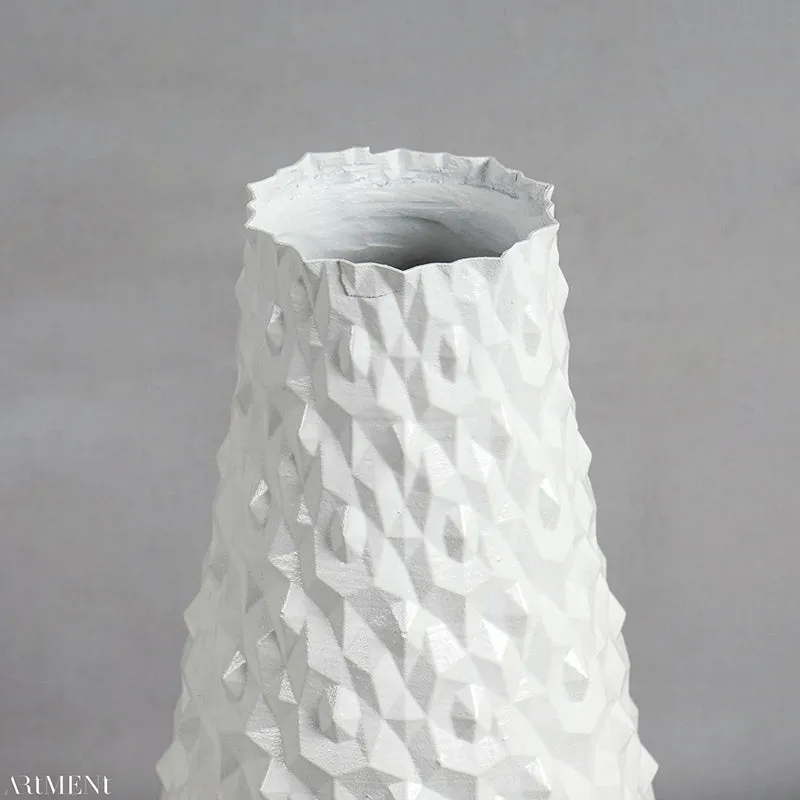 Stone Flair Handcrafted Resin Vase media 4