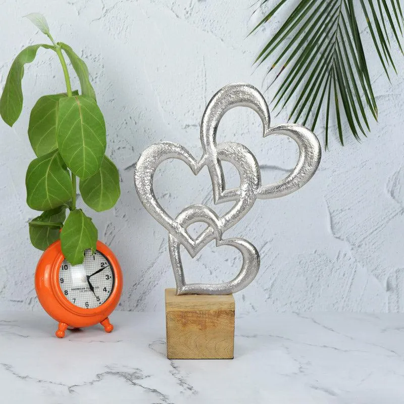 Lovely Loop Showpiece - Silver media 1