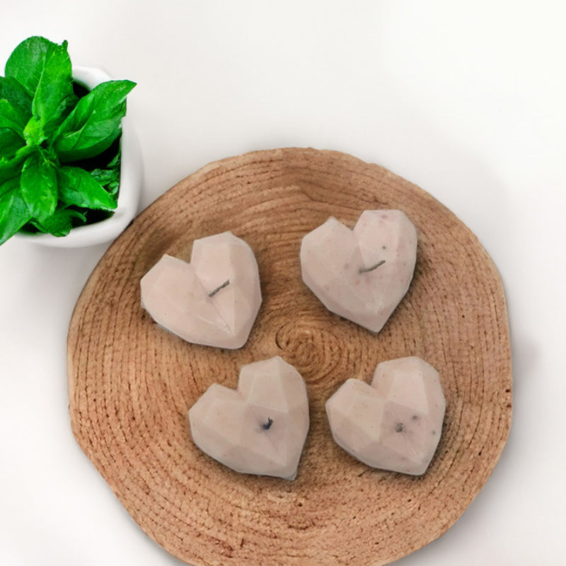 Heart Carve Cinnamon Scented Candles (White) - Set Of Four media 3
