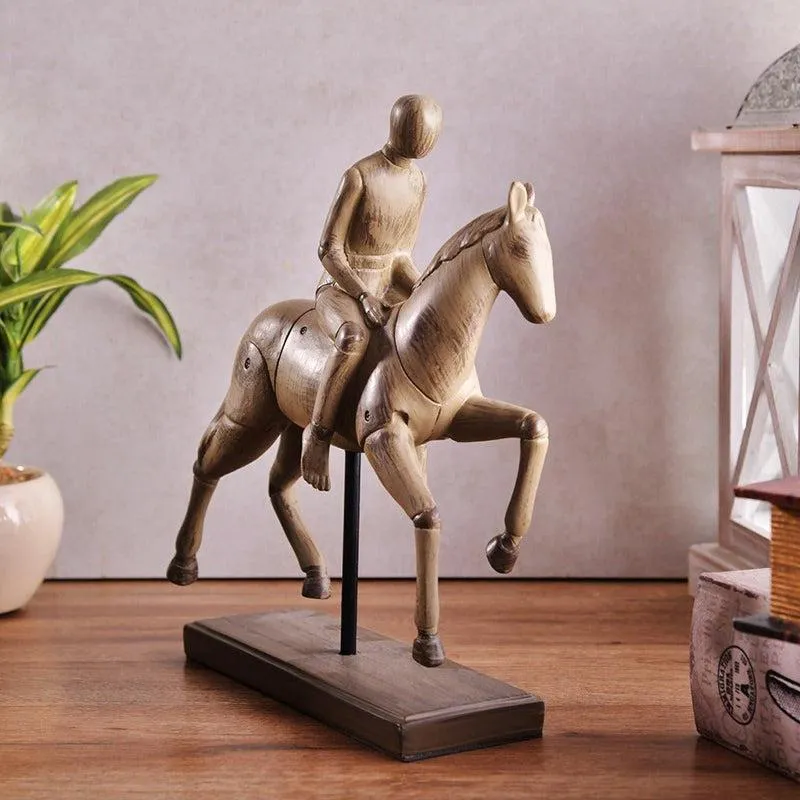 Knight Of Dunes Resin Showpiece media 1