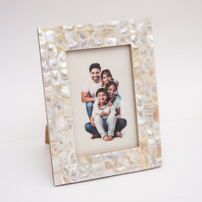 Arvo Mother Of Prearl Table Photo Frame media 4