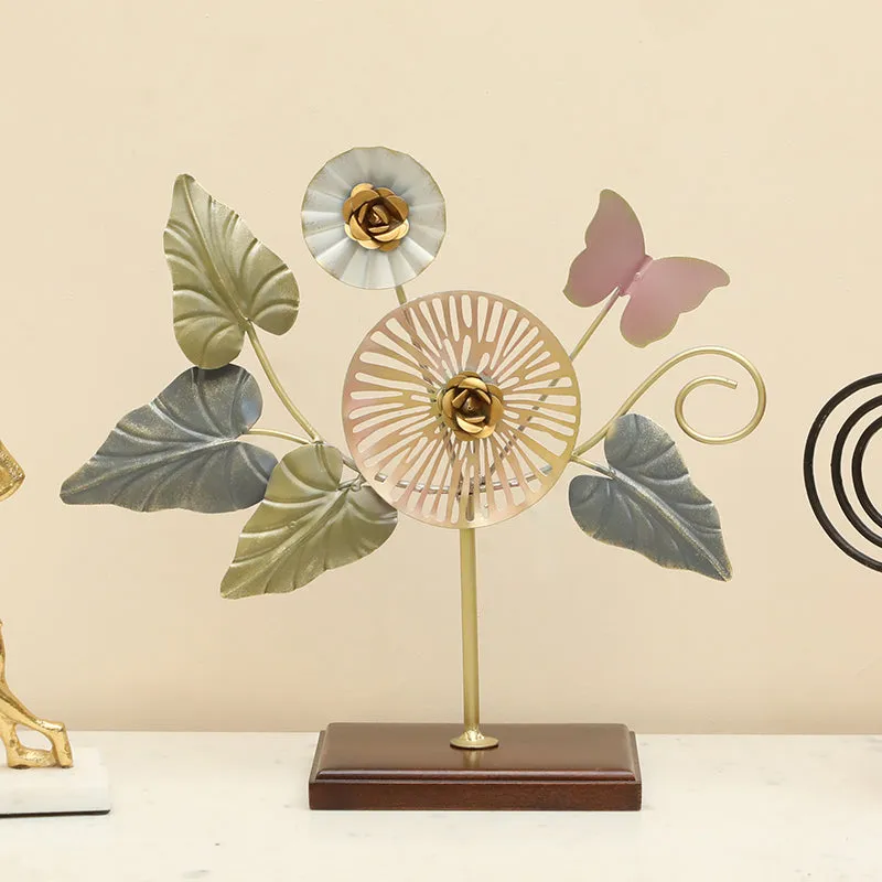 Prism Petals Metal & Wood Showpiece media 1
