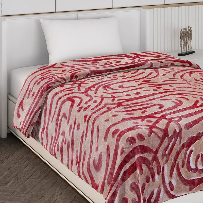 Monte Carlo Crimson Waves Blanket (Red)- 600 GSM media 5