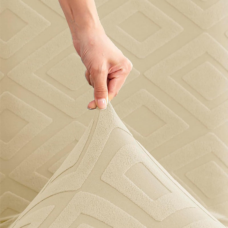 Diamante Jacquard Chair Cover - Beige media 4
