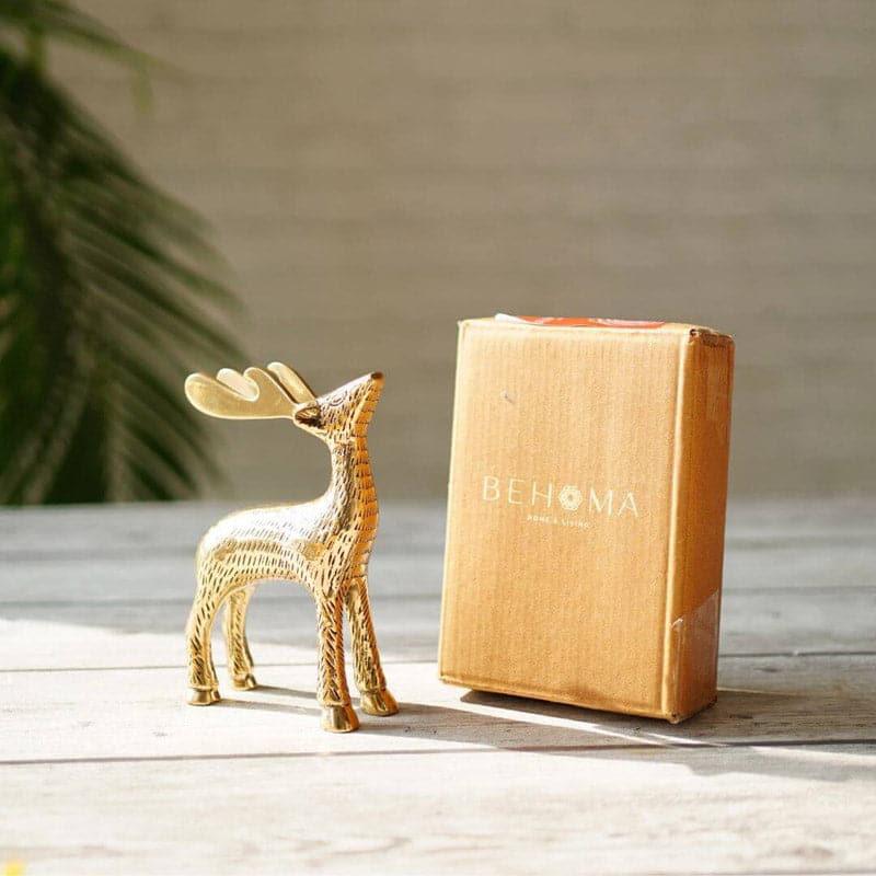 Deer Pride Showpiece media 3
