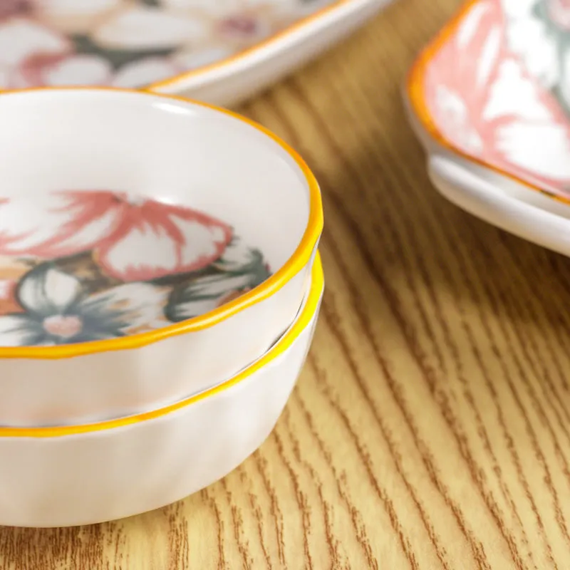 Sunlit Leaf Porcelain Platter - Four Piece Set media 4