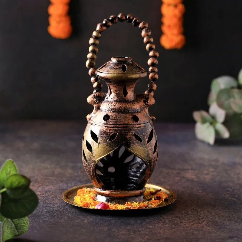 Midnight Scroll Tealight Holder media 3
