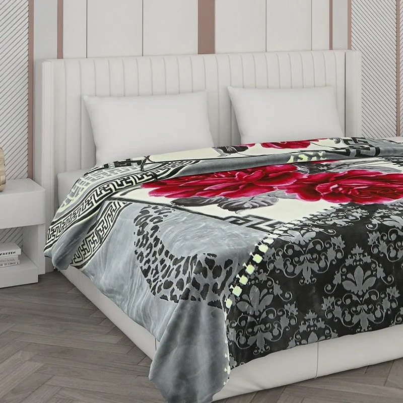 Monte Carlo Midnight Blossom Blanket - 1000 GSM media 4