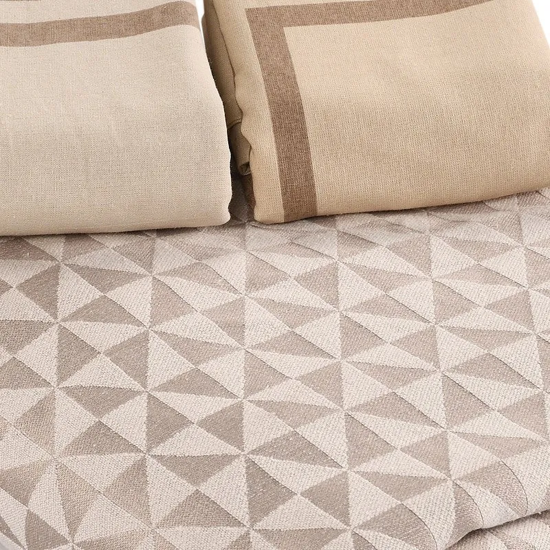 Pixel Nest Cotton Bedsheet (Beige) - 224 TC media 6