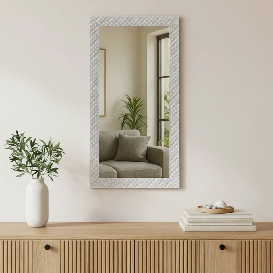Illusia Wall Mirror media 1