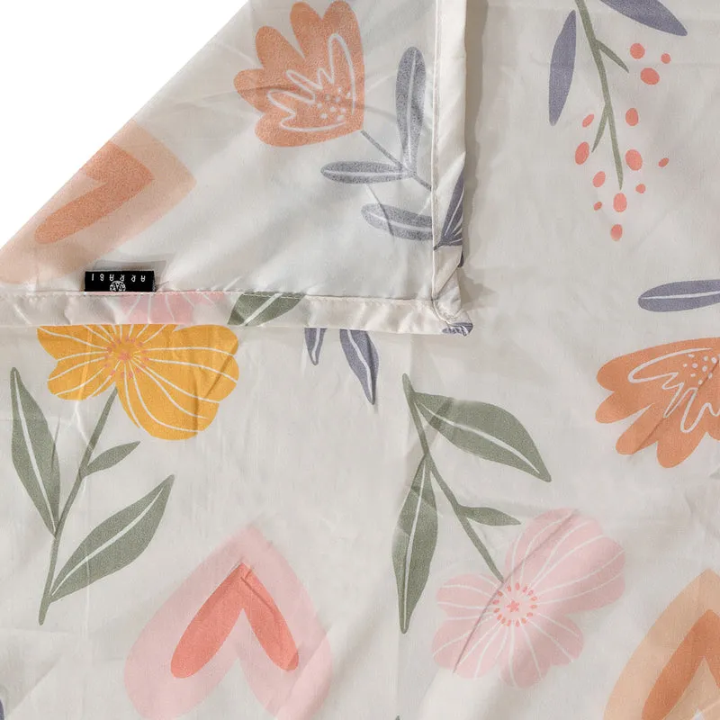 Nadine Table Cover media 5