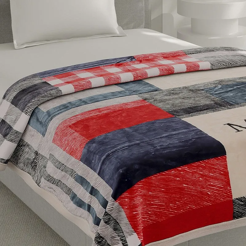 Monte Carlo Urban Color Block Blanket (Red,Grey) - 597 GSM media 4