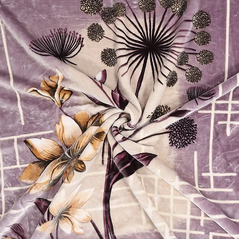 Monte Carlo Lavender Whisper Throw Blanket - 1136 GSM media 6