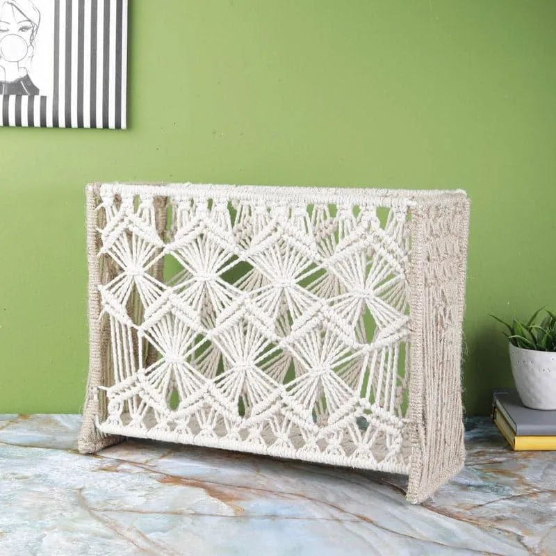 Enya Macrame Organizer media 1