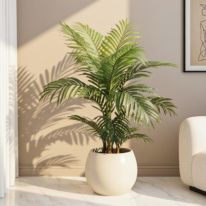 Everde Artificial Palm With Black Plastic Pot - 4 Feet