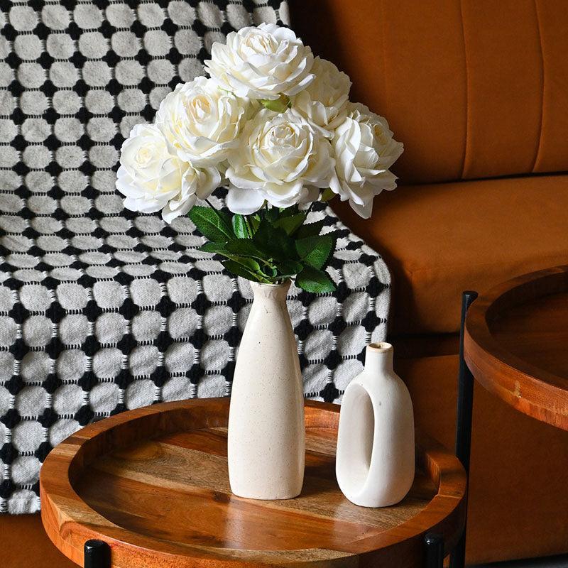 Faux Artificial Polyester Rose Flower Bunch - White media 3