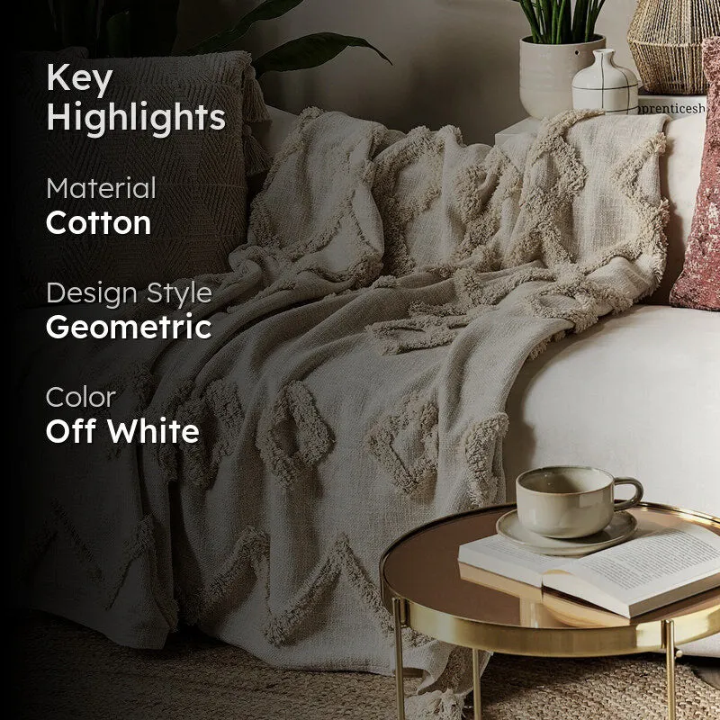 Tuft Tale I Tufted Cotton Throw media 2