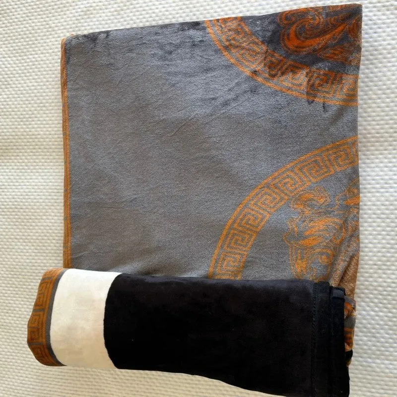 Snugora Abstract Woolen Blanket (Multicolor) - 330 GSM - 7