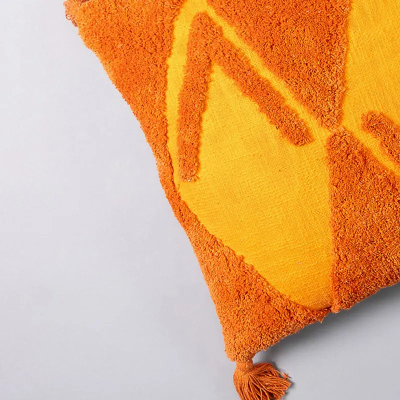 Tacto Tufted Cushion Cover media 4