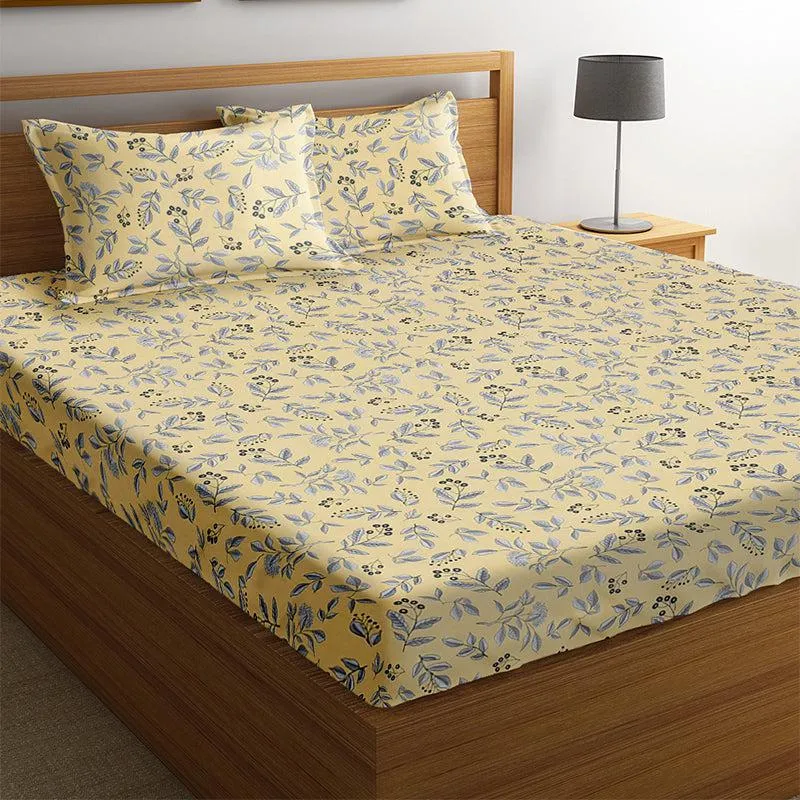 Cruz Floral Cotton Bedsheet - 210 TC media 1