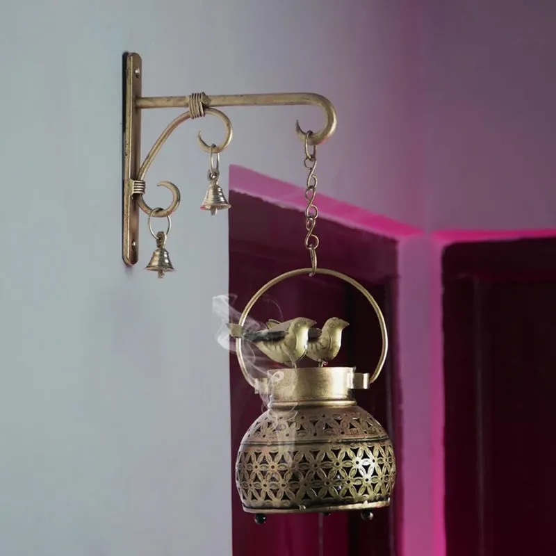 Vintage Intricacy Tea Light Holder media 4