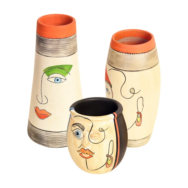 Mohana Terracotta Vase - Set Of Three media 5
