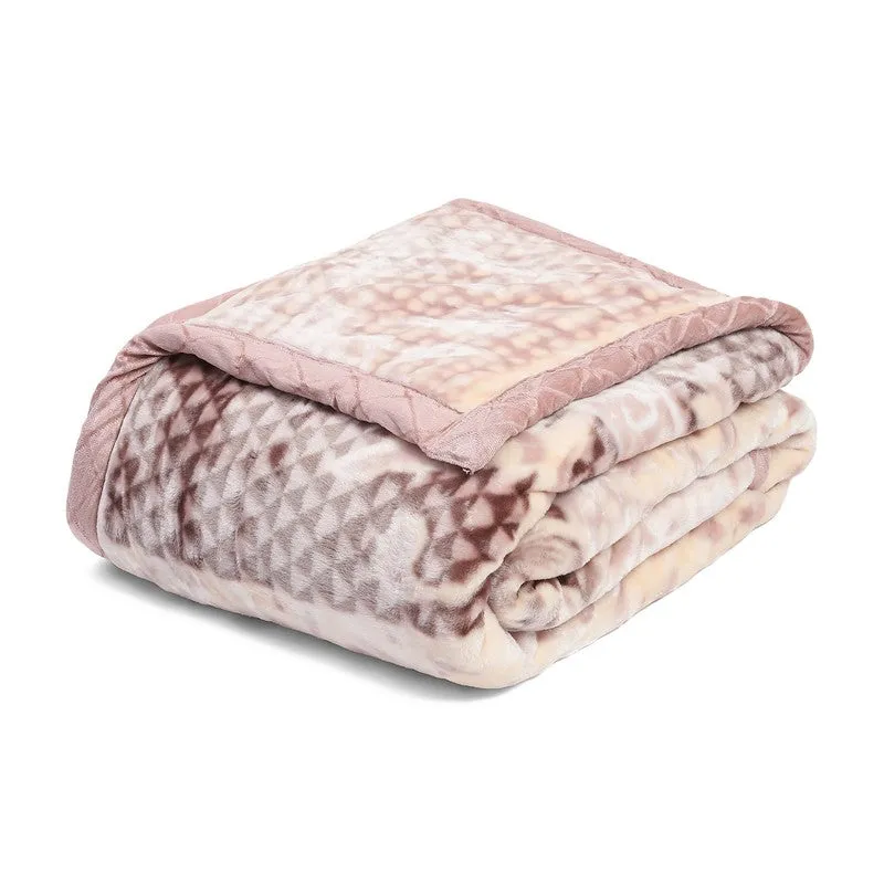 Monte Carlo Blossom Dreamscape Blanket - 600 GSM media 6