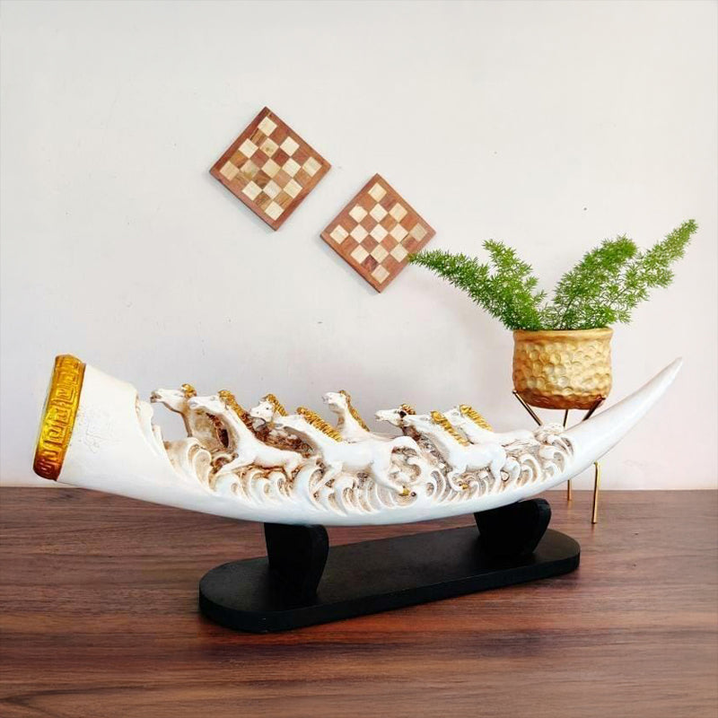 The Majestic Mane Painted Resin Showpiece