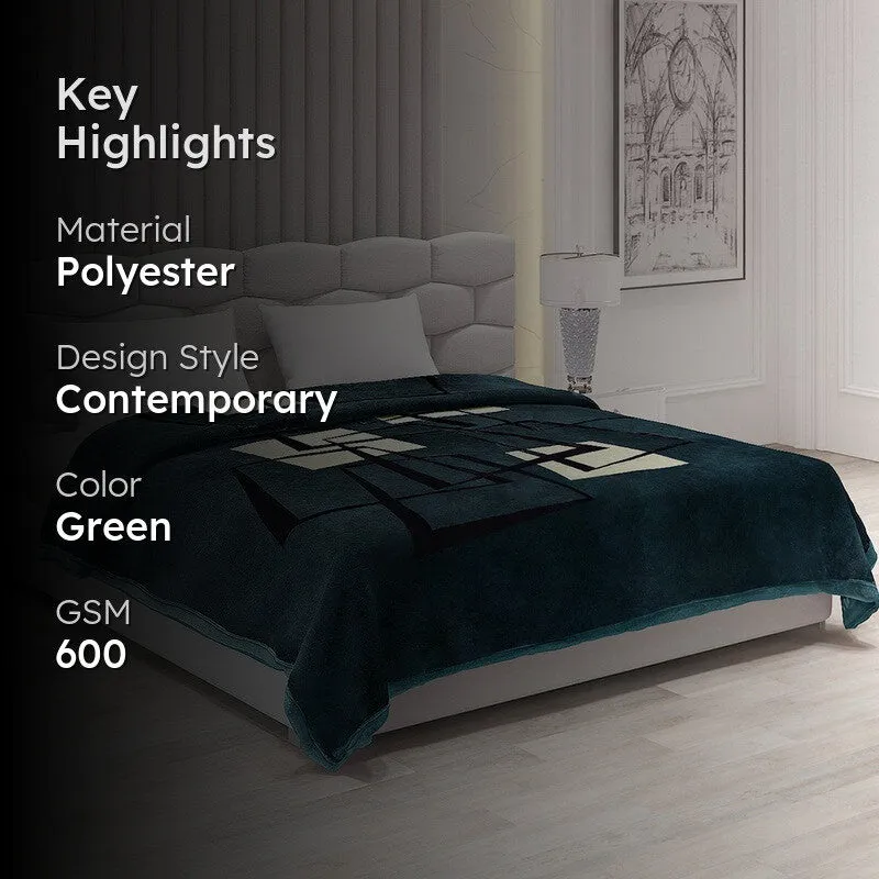 Monte Carlo Crimson Graphique Blanket (Green)- 600 GSM media 2