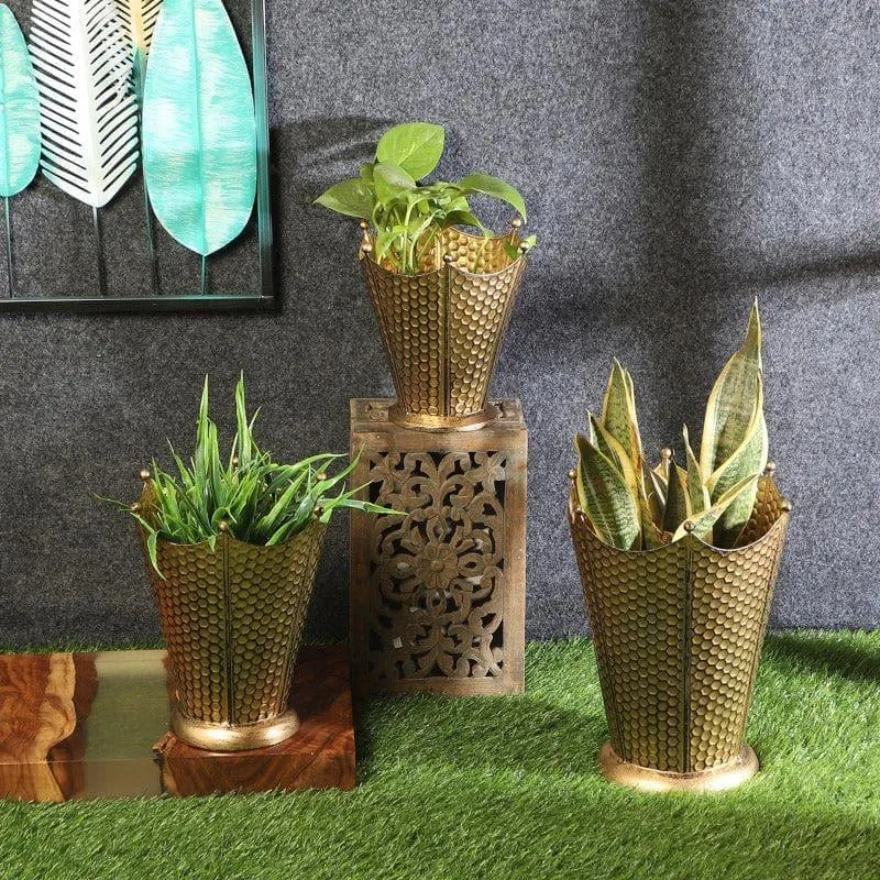 Crown Cast Planter (Gold) - Set Of Three - 3