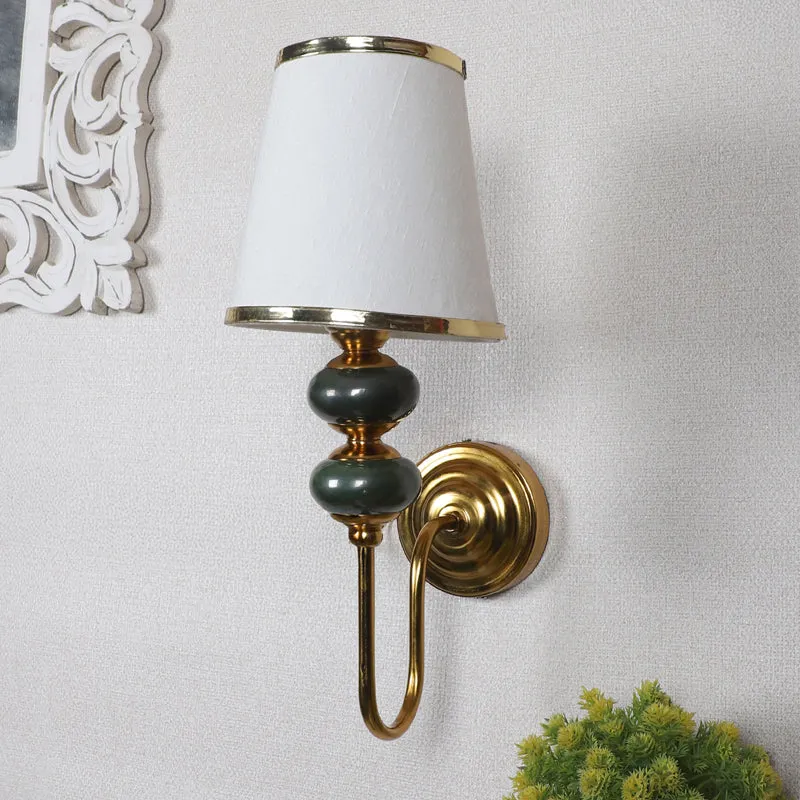 Luthien Iron Wall Lamp media 3