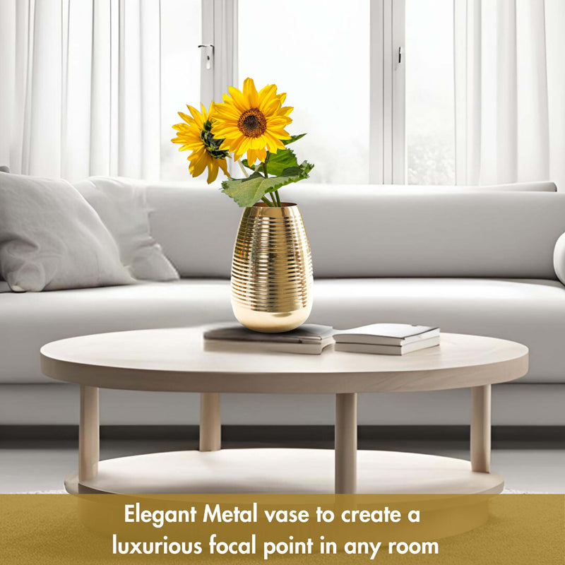 Hama Ribbed Metal Vase media 6