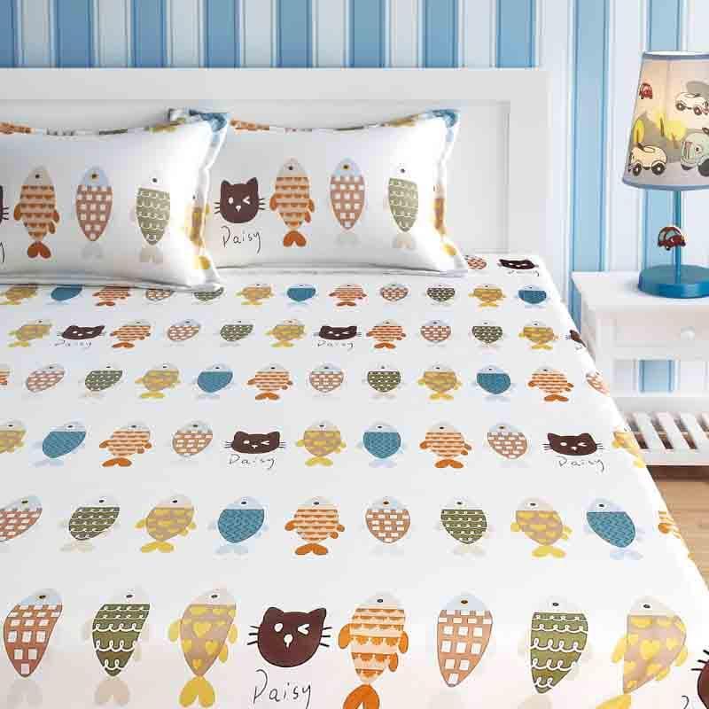 Daisy and the Fishes Cotton Bedsheet - 210 TC - Single